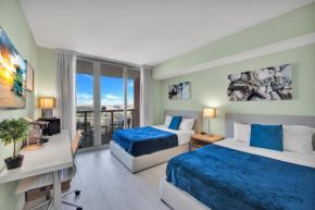 Water View Building With Pool - 5-Min Walk To The Beach - Cozy Studios